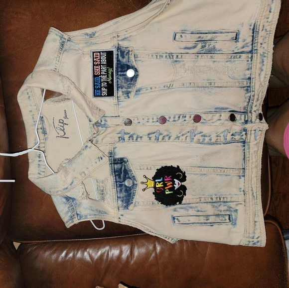 Jean jacket - Picture 2 of 2